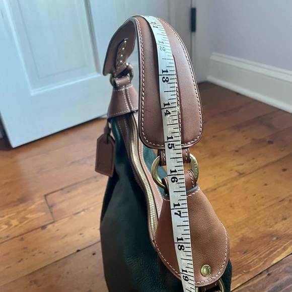 Vintage Ghurka shoulder bag. Absolutely gorgeous! No flaws inside or out. - Picture 12 of 15